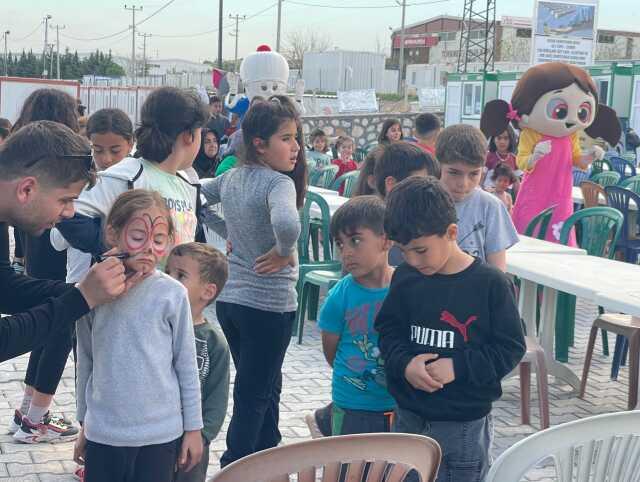 Bayram Seninle Güzel