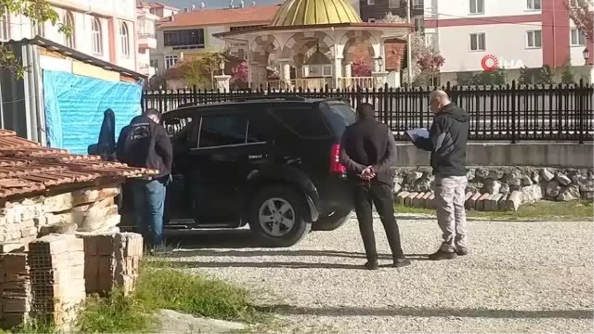 Çorum'da otomobil kurşunlandı