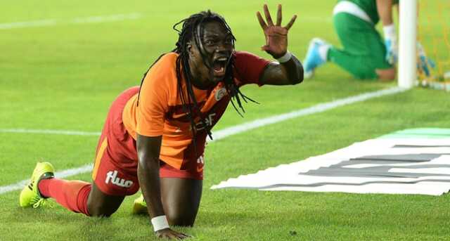 Galatasaray, Gomis'ten haber bekliyor! Futbolu bırakırsa yeni işi hazır Galatasaray, Gomis'ten haber bekliyor! Futbolu bırakırsa yeni işi hazır