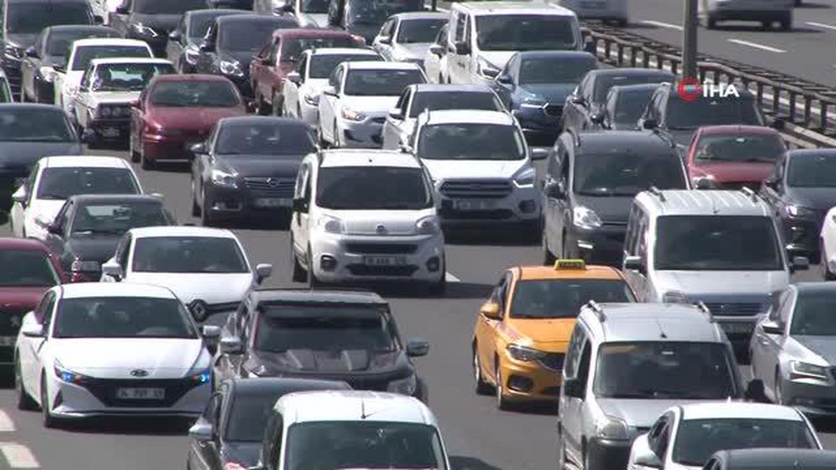 İstanbul'da bayram nedeniyle trafik yüzde 70' çıktı