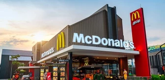 McDonald's, ABD'de robotlarla hizmet veren restoran açtı