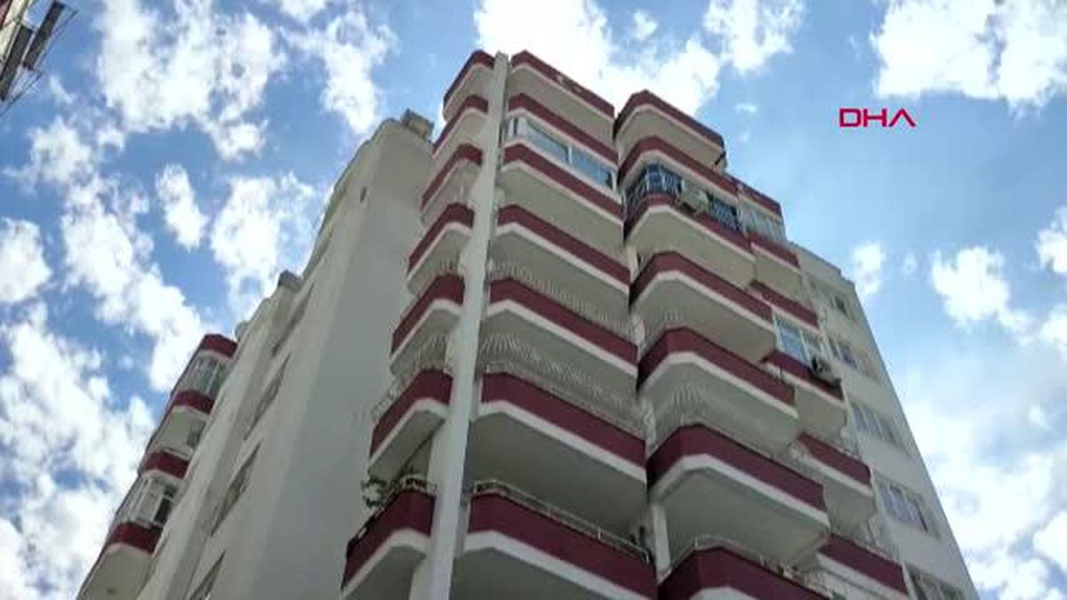 APARTMAN DAİRESİNDE BİRİ KADIN 2 KİŞİ SİLAHLA VURULDU