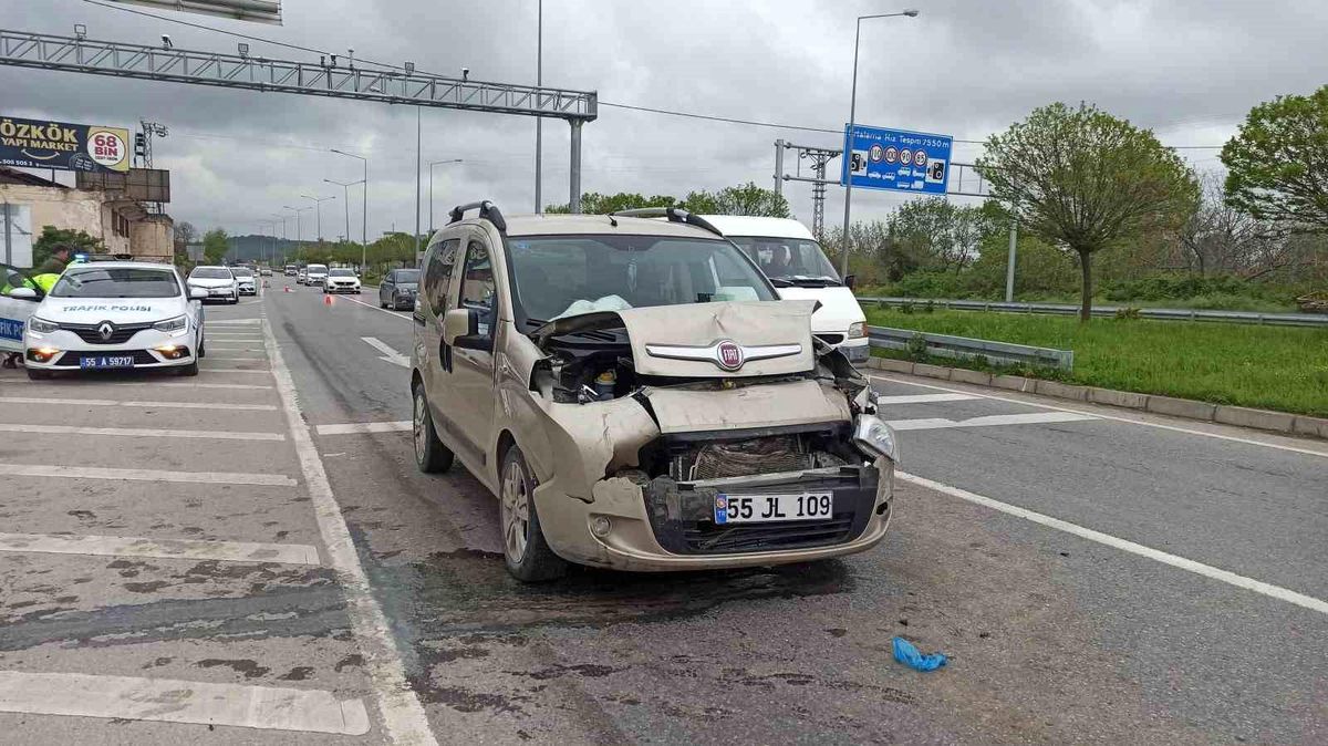Bafra'da trafik kazası: 2 yaralı