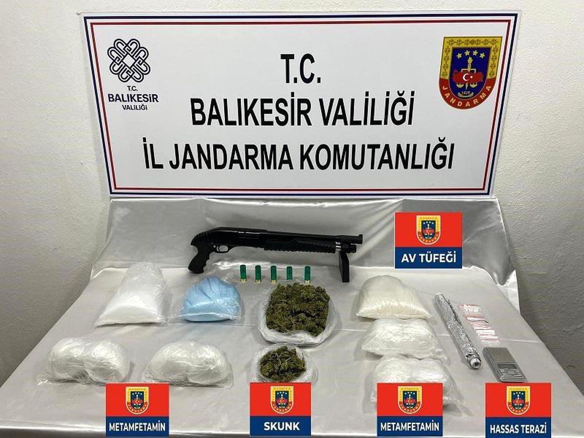 Bandırma'da uyuşturucu operasyonu 6 kişi gözaltına alındı