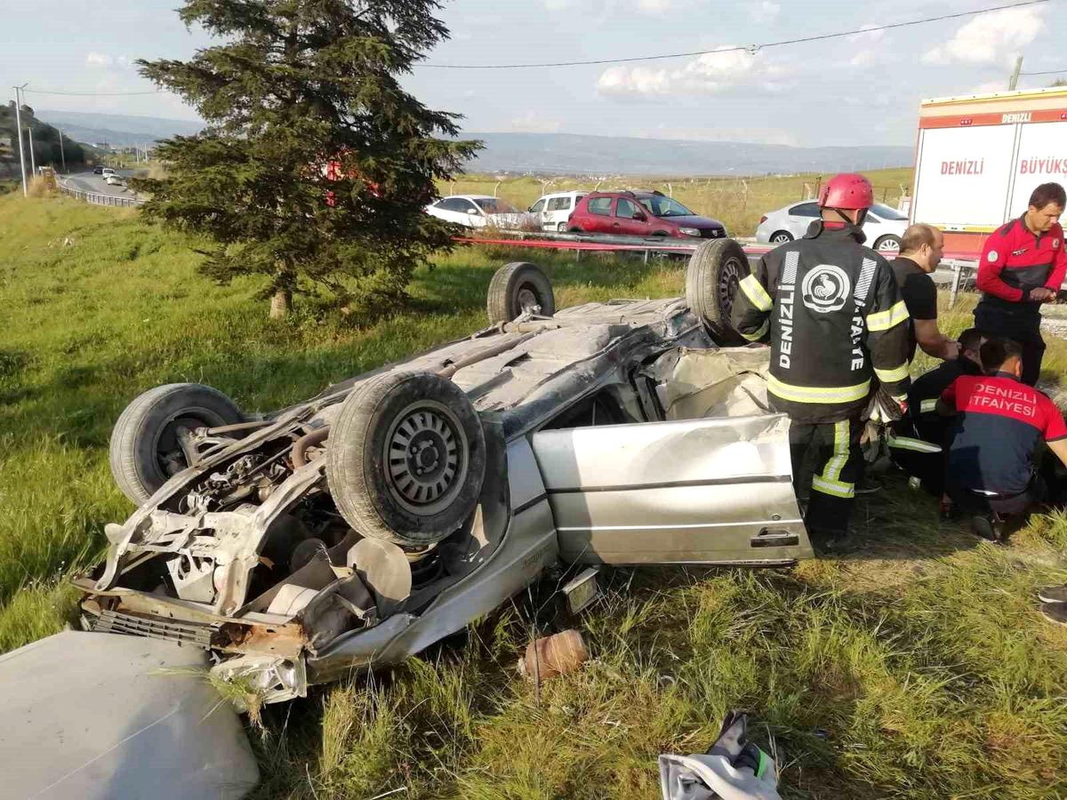 Bayram ziyaretinden dönen ailenin aracı takla attı: 1'i ağır 3 yaralı