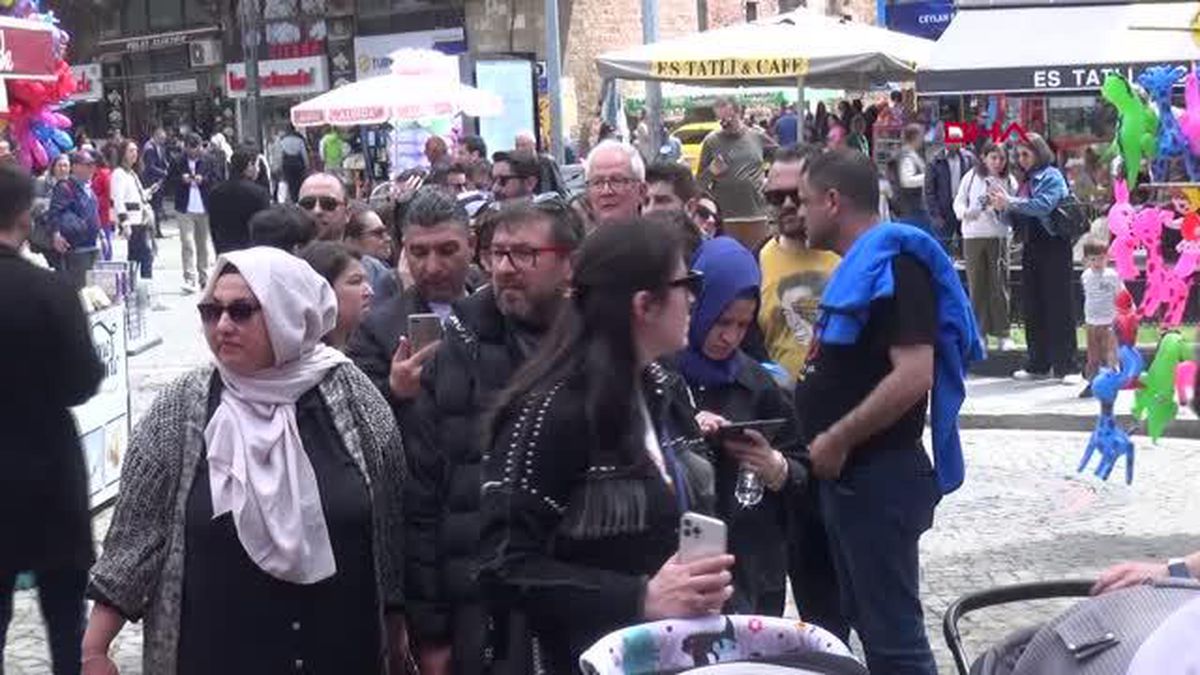 EDİRNE'DE BAYRAMDA TAVA CİĞERİNE YOĞUN İLGİ