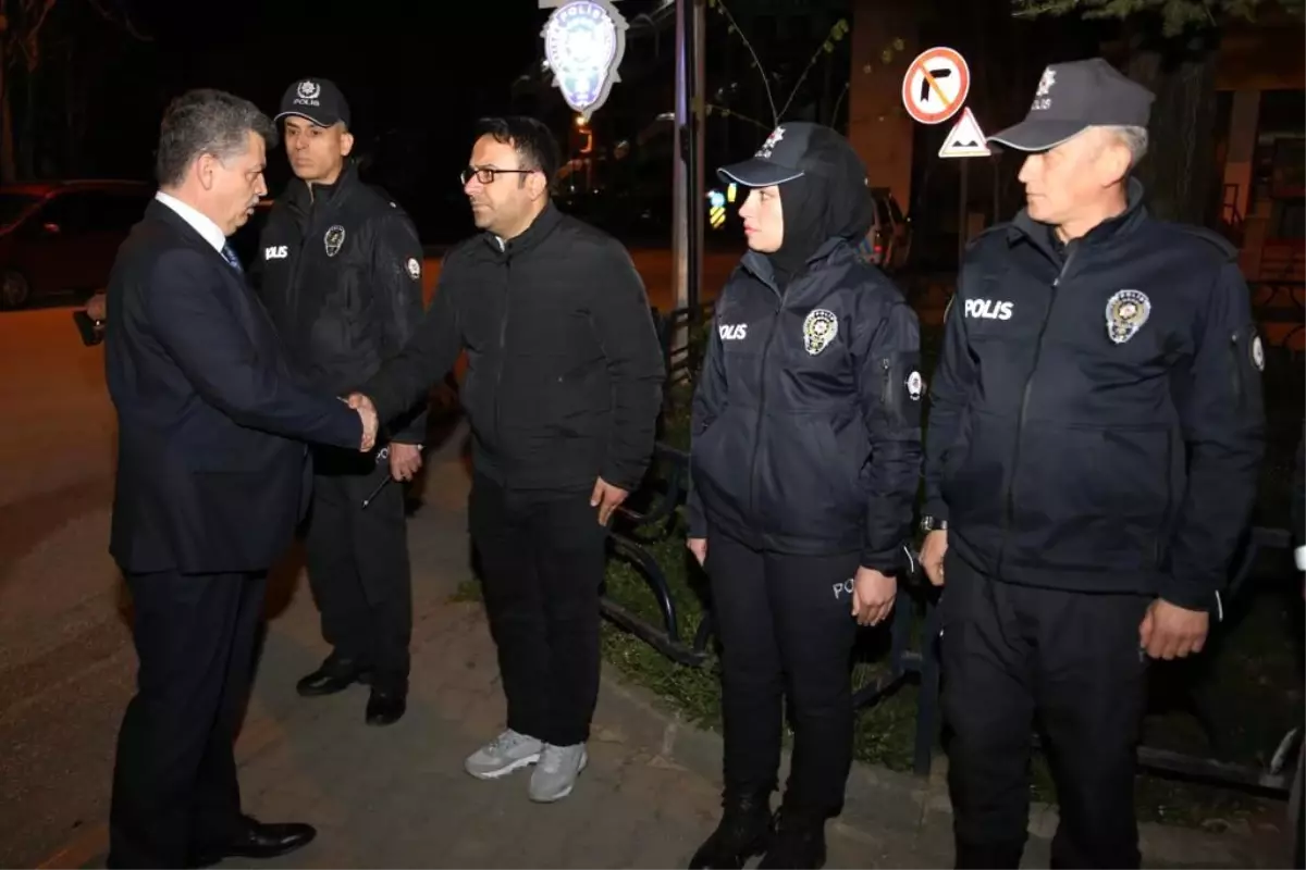 Eskişehir İl Emniyet Müdürü Yaman Ağırlar'dan emniyet mensuplarına bayram kutlaması