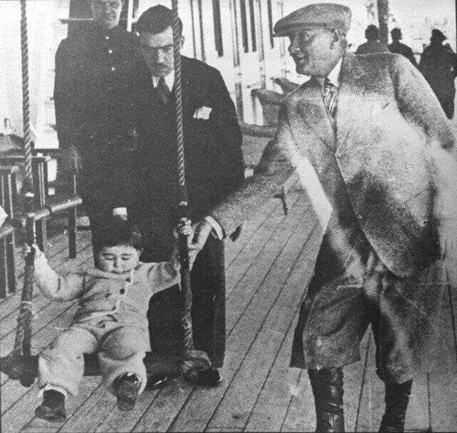 Gazi Meclis 103 yaşında! 23 Nisan Ulusal Egemenlik ve Çocuk Bayramımız kutlu olsun