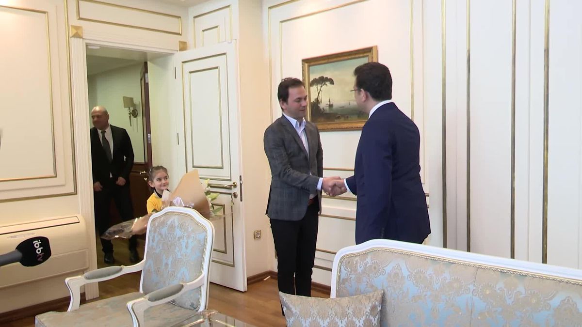 İbb'nin Çocuk Başkanı Palta Talimatı Verdi, İmamoğlu 'Takipçisi Olacağım' Dedi