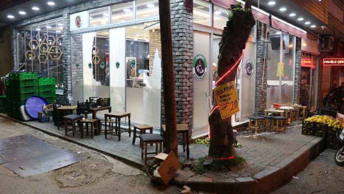 Kıraathanede oturan husumetlilerine kurşun yağdırdı: 1 ölü, 5 yaralı