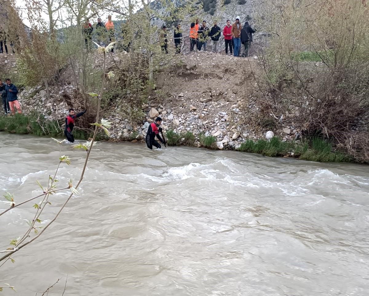 Malatya'da çaya düşen 8 yaşındaki kız hayatını kaybetti