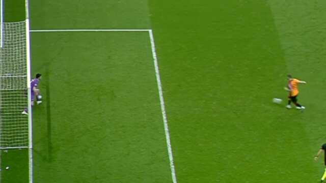 Ne yaptın sen Icardi! Penaltıyı kaçırdı, Okan Buruk kulübeyi yumrukladı