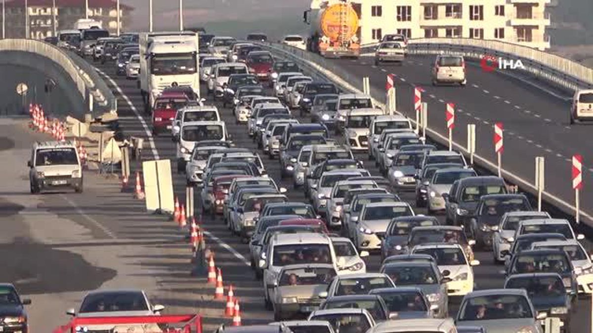 43 ilin geçiş güzergahında bayram bilançosu belli oldu: 627 bin araç geçiş yaptı