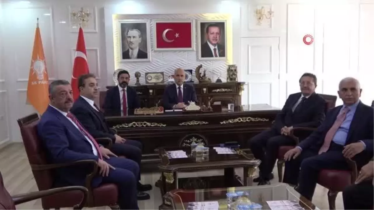 Bakan Kirişci, Siirt'te muhalefete yüklendi