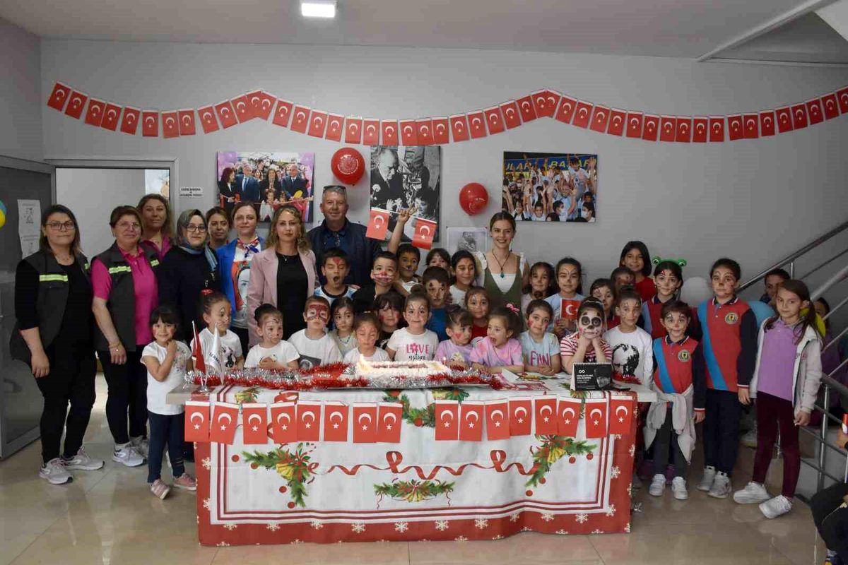 Germencik'te 23 Nisan çocuk şenliği heyecanı