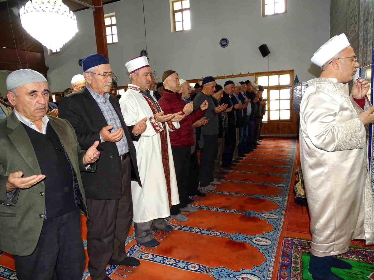 Kütahya Emet'te yağmur duası
