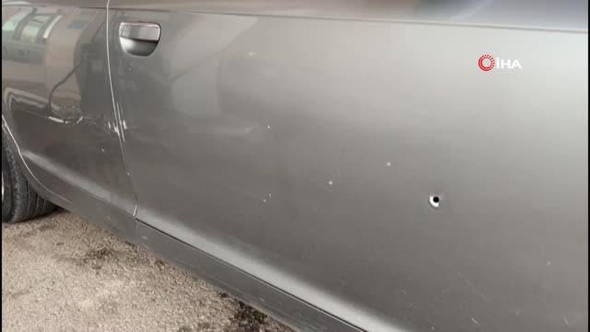 Önce 2 çay ocağını, sonra seyir halindeki aracı kurşunladı