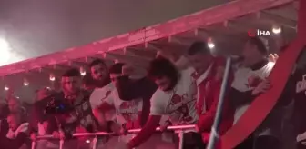 Şampiyon Samsunspor'dan otobüsle şehir turu