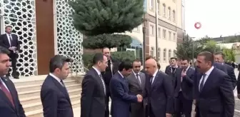 Tarım ve Orman Bakanı Kirişci Siirt'te yöresel ürünleri tattı