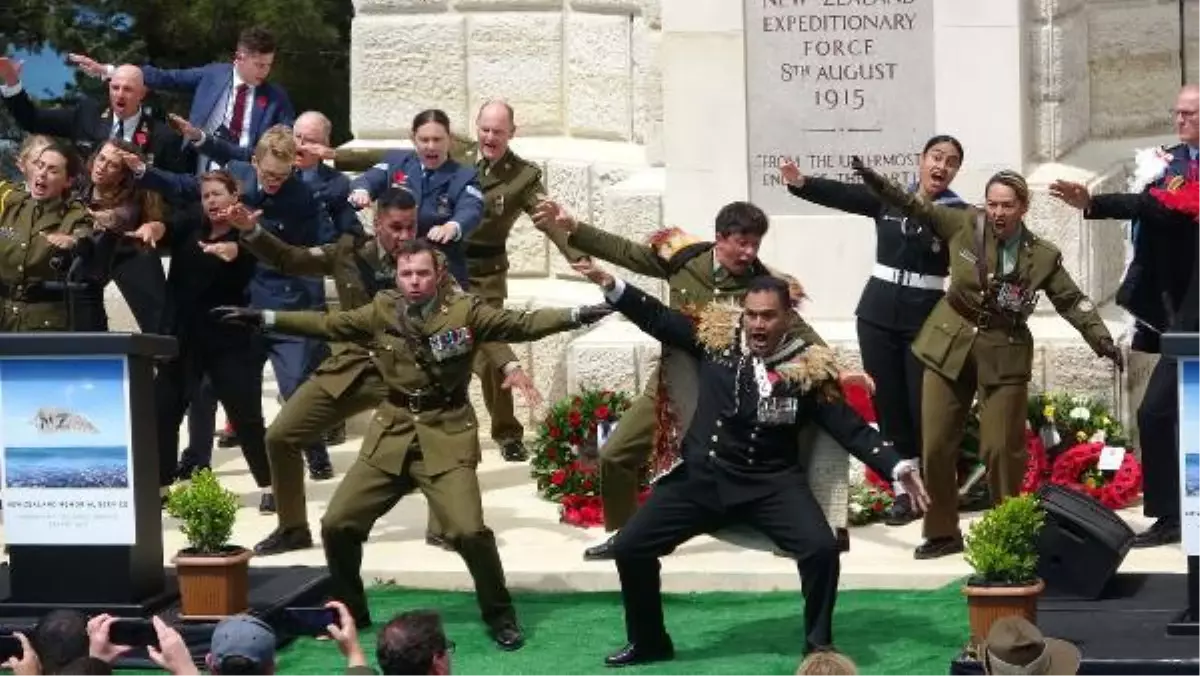 Anzaklar, Gelibolu Yarımadası'nda 'Şafak Ayini' ile anıldı (4)