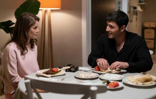 Camdaki Kız yeni bölüm bölüm fragmanı yayınlandı mı? Camdaki Kız 76. bölüm fragmanı izle! Camdaki Kız yeni bölümde neler olacak?