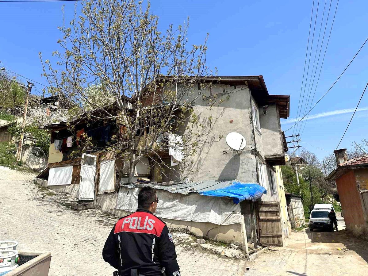 Eski eşinin evine defalarca ateş etti, eski kayınvalidesini yaraladı