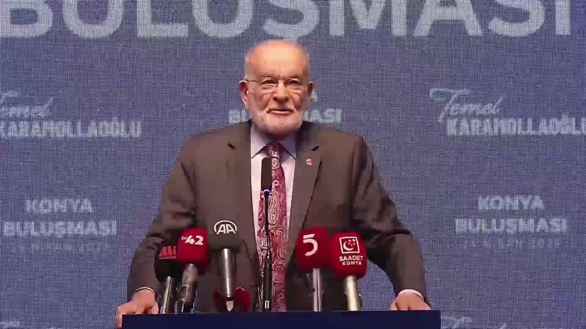 Karamollaoğlu: 'Farklı Fikirlere, Kanaatlere Sahip Olmamız, Bizi Birbirimizin Hasmı Yapmaz, Yapmamalı'