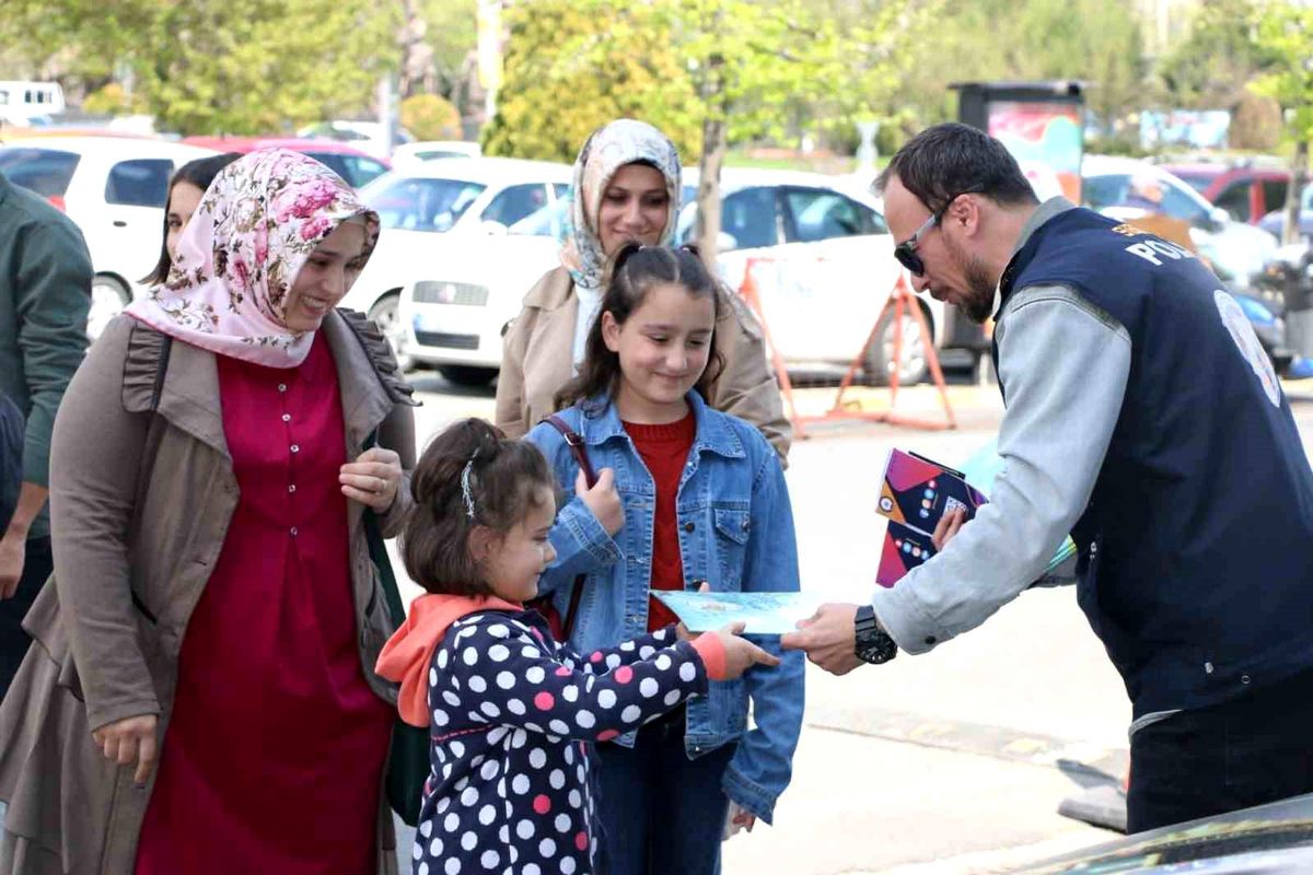 Tekirdağlı çocuklara SİBERAY'ı anlattılar