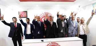 Zafer Partisinden istifa eden 25 kişi MHP'ye katıldı