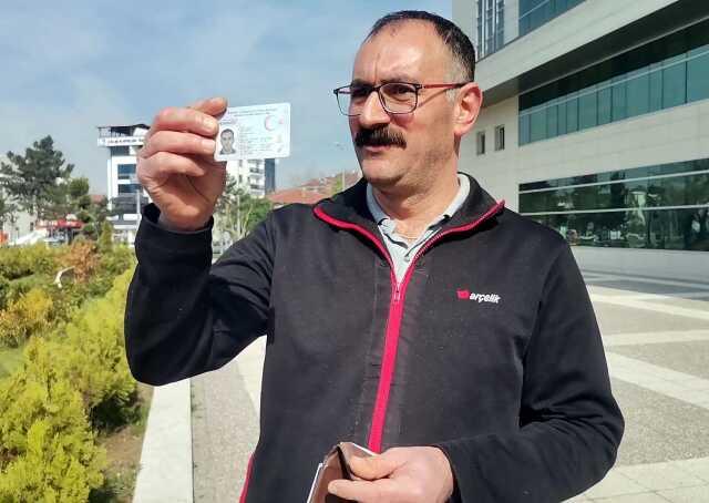 Adı ve soyadı yüzünden başı dertte olan vatandaş isyan etti: Yıllardır başıma gelmeyen kalmadı Adı ve soyadı yüzünden başı dertte olan vatandaş isyan etti: Yıllardır başıma gelmeyen kalmadı