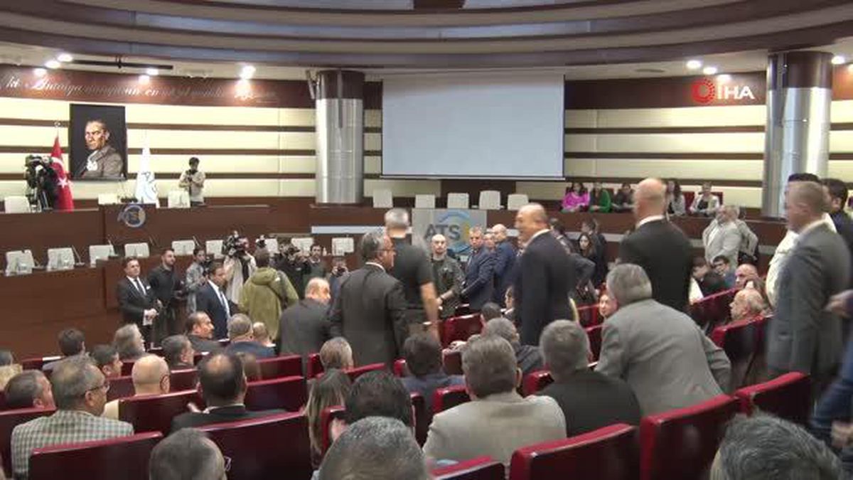 Bakan Çavuşoğlu: 'Bulgaristan sınırında bekleme olmayacak'