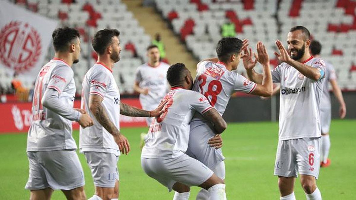 Saldırganla ilgili kararı daha bomba, Süper Lig'de top koşturan futbolcuya bıçaklı saldırı