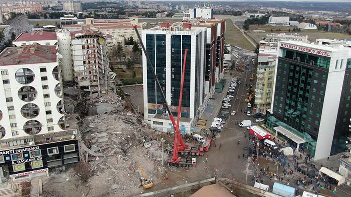 Diyarbakır'da 89 kişiye mezar olan Galeria Sitesi'ne ilişkin bilirkişi raporu hazırlandı: Kolonlar yanlış yerde