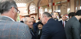 Eski Genelkurmay Başkanı Özkök'ün yengesi vefat etti