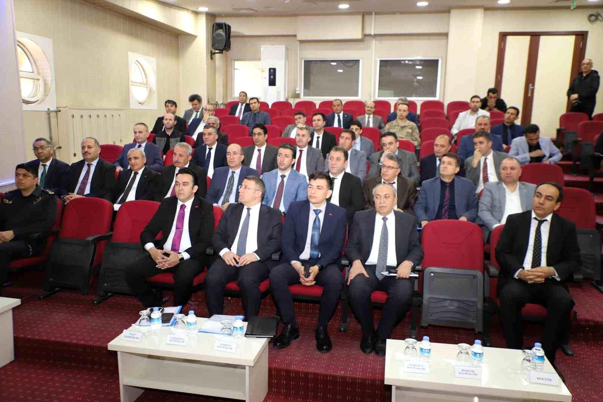 Hakkari'de 'İl Koordinasyon Kurulu Toplantısı' yapıldı