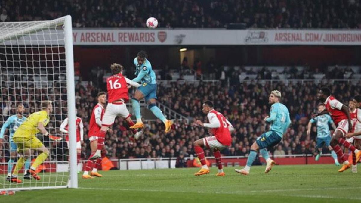 Manchester City Arsenal maçı CANLI izle! Manchester City Arsenal maçı canlı yayın izle! Manchester City Arsenal nereden, nasıl izlenir?