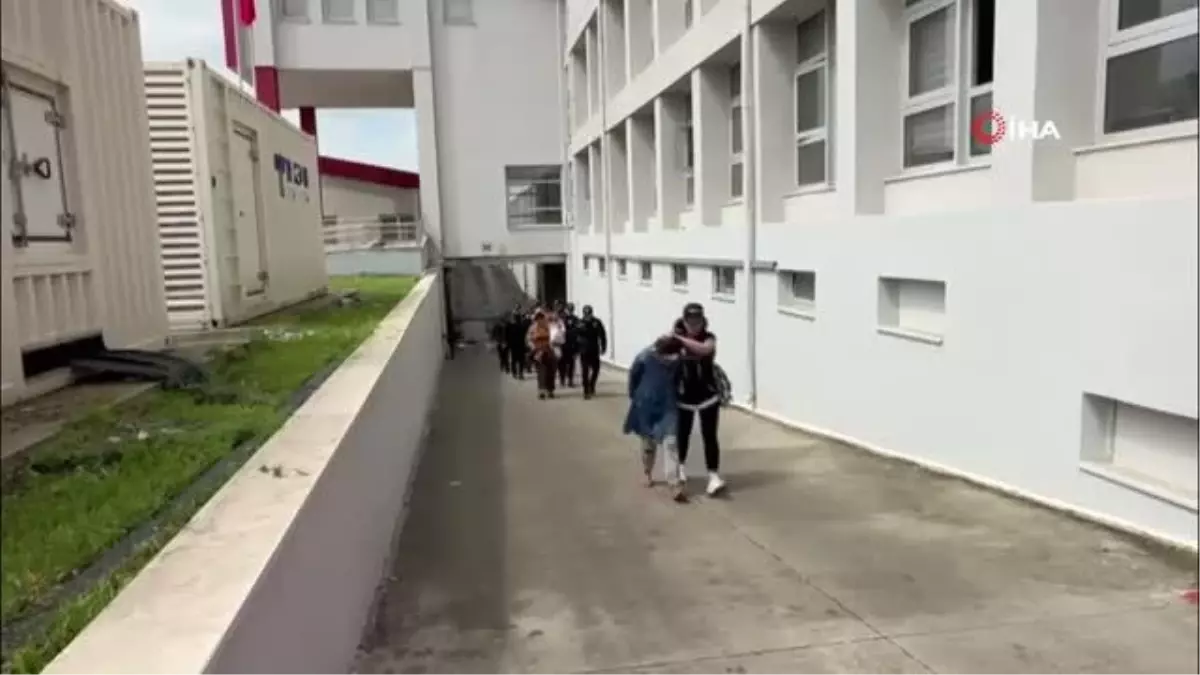 Adana'da 'torbacı' operasyonu: 2'si kadın 6 tutuklama