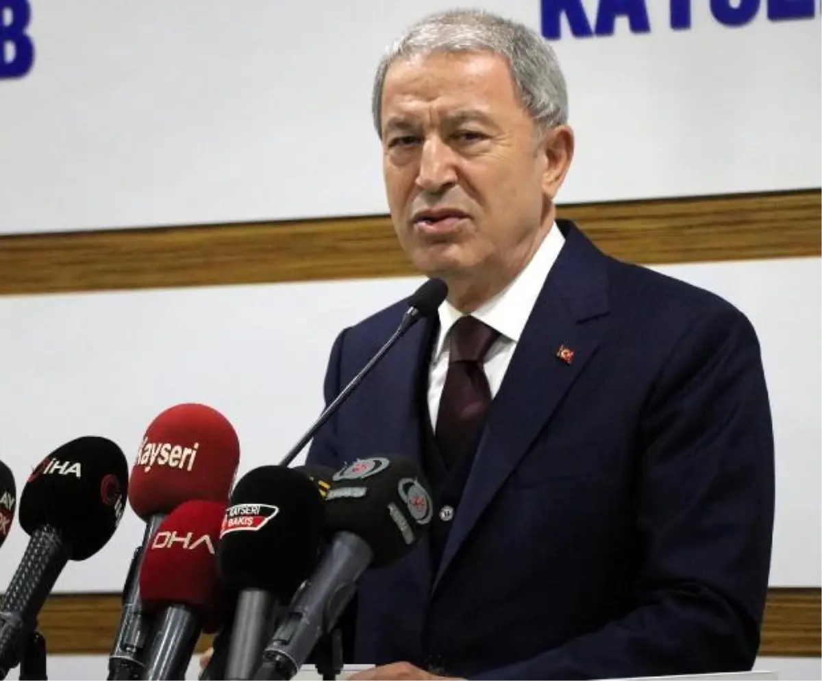 Bakan Akar: Mehmetçiğin nefesi teröristlerin ensesinde (3)