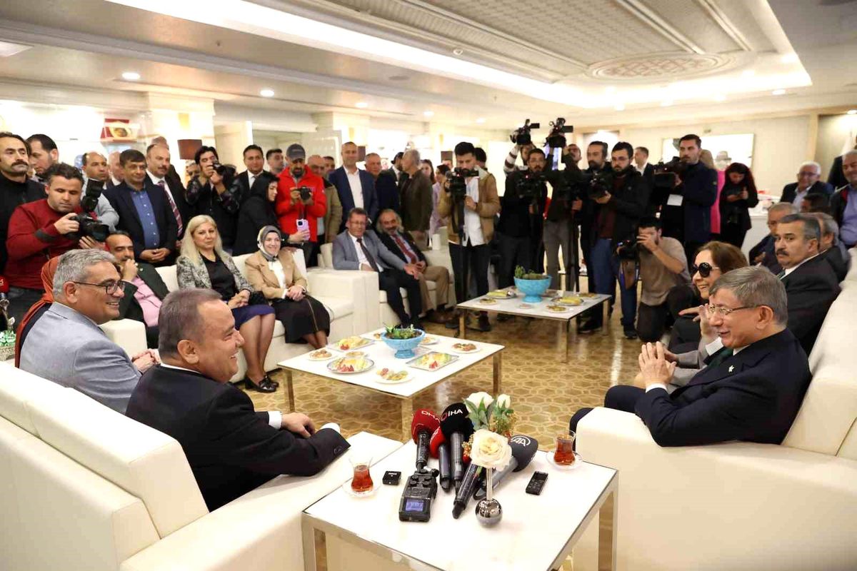 Başkan Böcek'e, deprem bölgesi teşekkürü