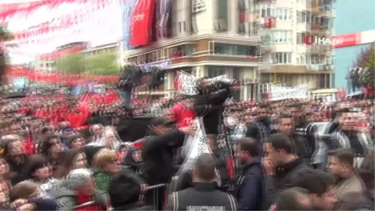 CHP mitinginde Kılıçdaroğlu'na tepki: 'Şeref, namus sözü vermiştin, neden tutmadın?'