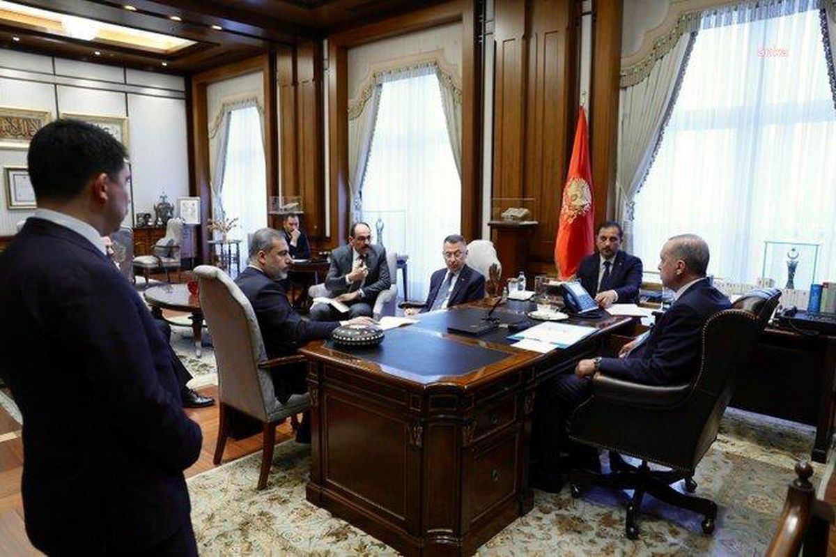 Erdoğan, Putin ile Telefonda Görüştü: 'Rusya-Ukrayna Savaşındaki Gelişmelerin de Değerlendirildiği Görüşmede Erdoğan, Yeni Açılımlar Üzerinde...