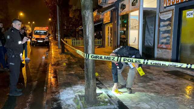 Gözü dönen kadın, husumetlisinin dükkanına pompalı tüfekle ateş açtı