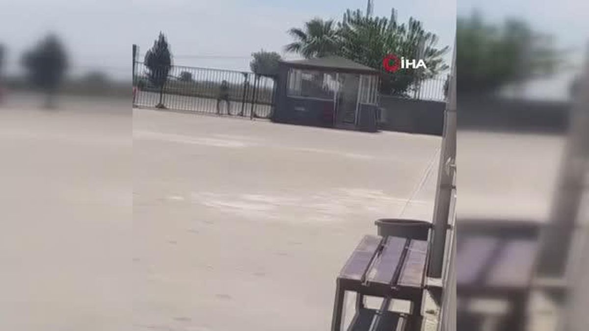İdareyle tartışan öğrenci silahla okulu bastı, 3 kişi yaralandı... O anlar kamerada