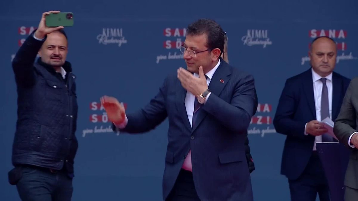 İmamoğlu Balıkesir'de: '21 Yılın Sonunda Şimdi Meydanlara Çıkıp 'Cek-Cak' Diyen Bir İktidarı Ancak ve Ancak Bu Millet Evine Yollar'