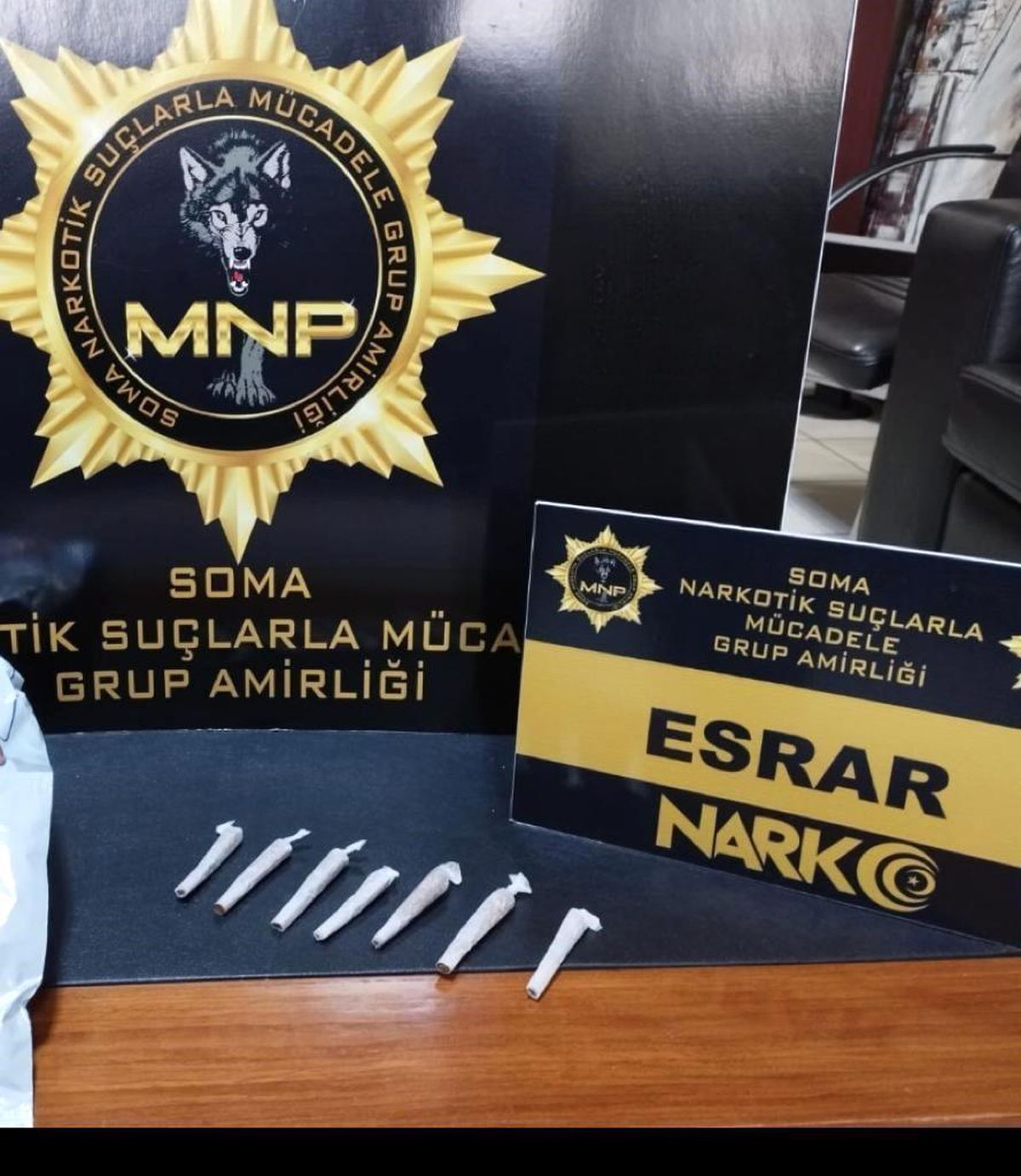 Kargo paketinden esrar çıktı