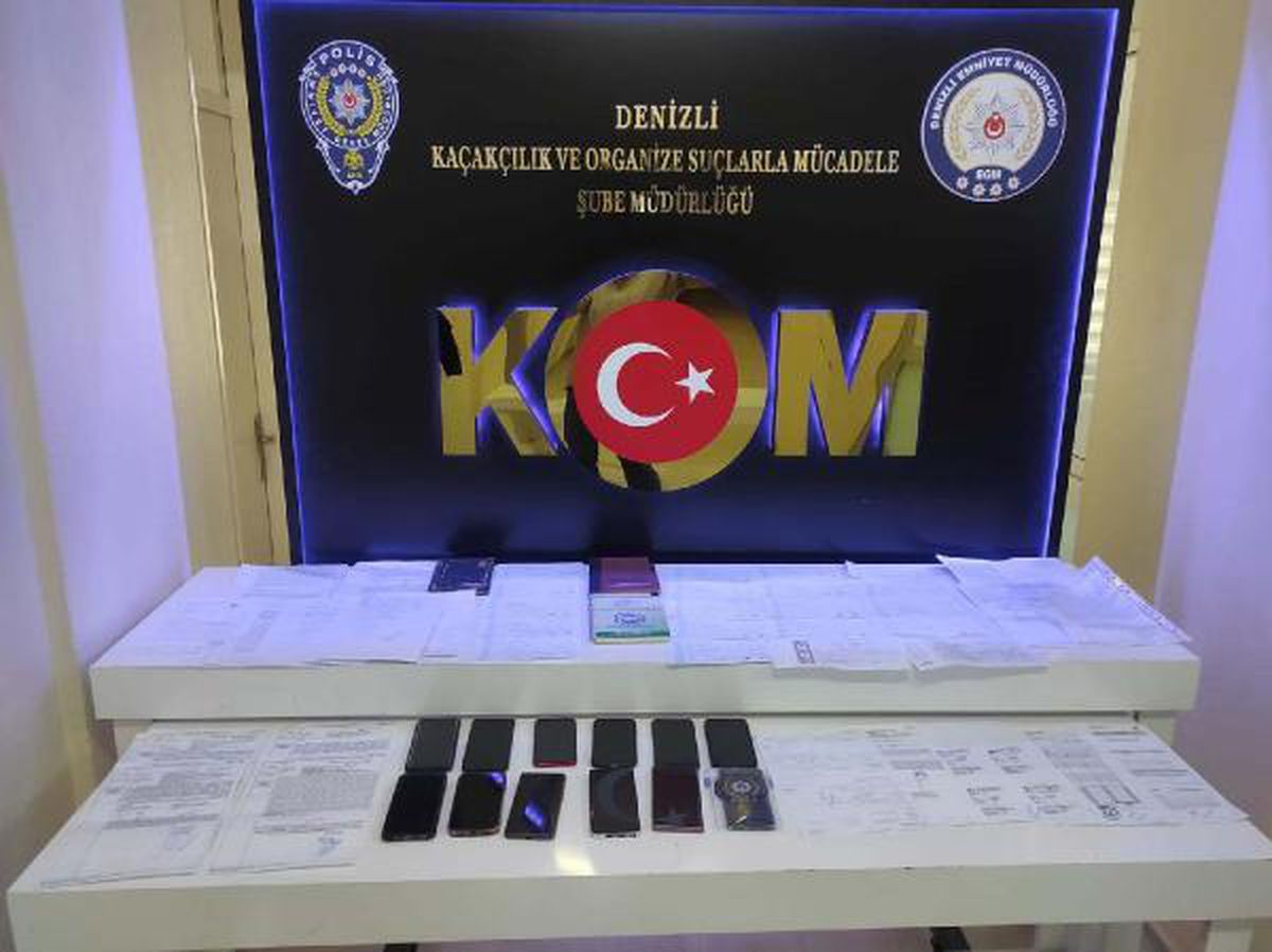 Kredi vaadiyle 97 emekliyi 8 milyon lira dolandırdılar: 1'i avukat 13 gözaltı (2)
