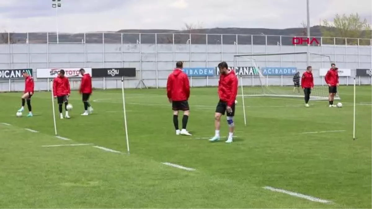 SPOR Sivasspor, Fenerbahçe maçının hazırlıklarını sürdürdü