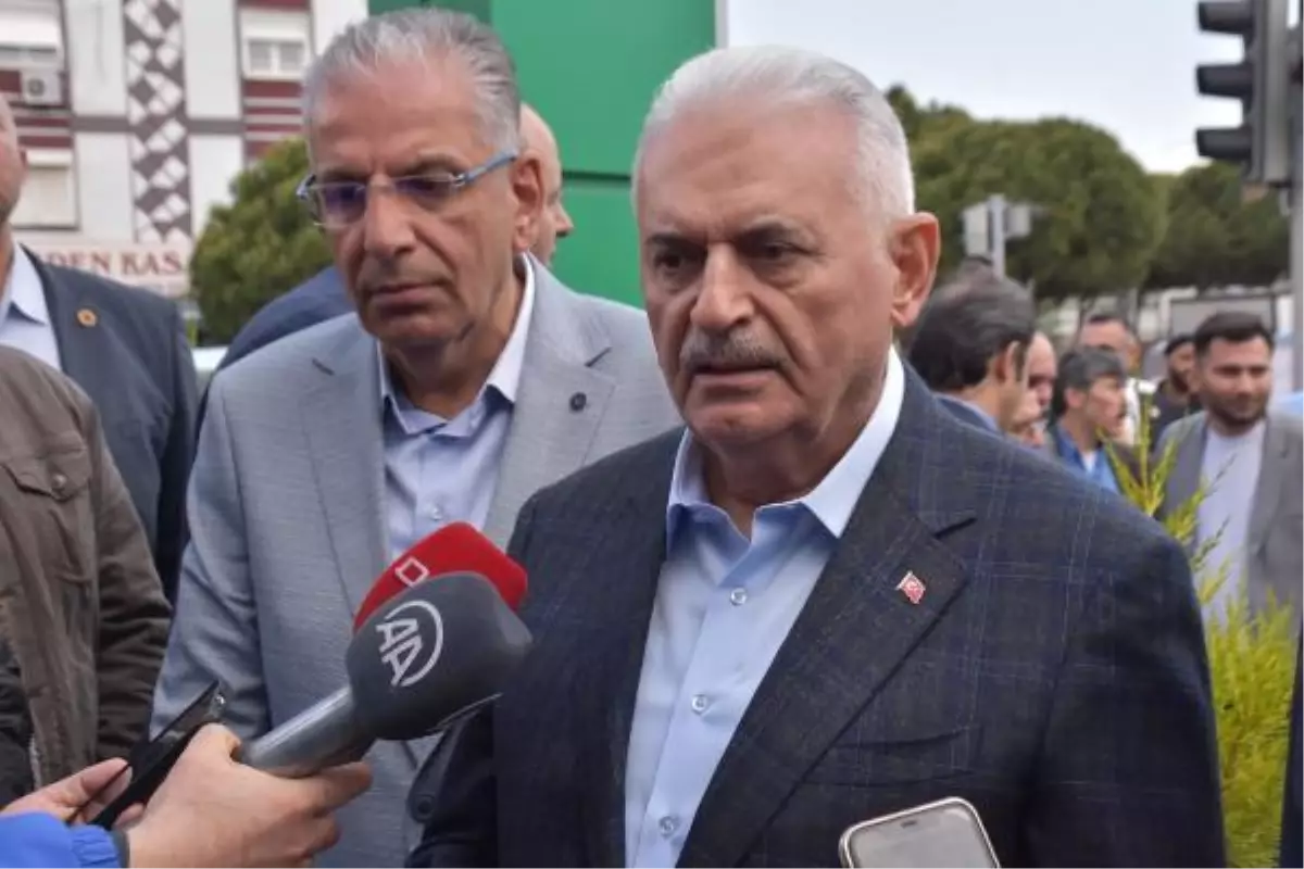 Binali Yıldırım: Seçime bölücüler, FETÖ'cüler karışırsa gereken sözü söylemek hakkımız