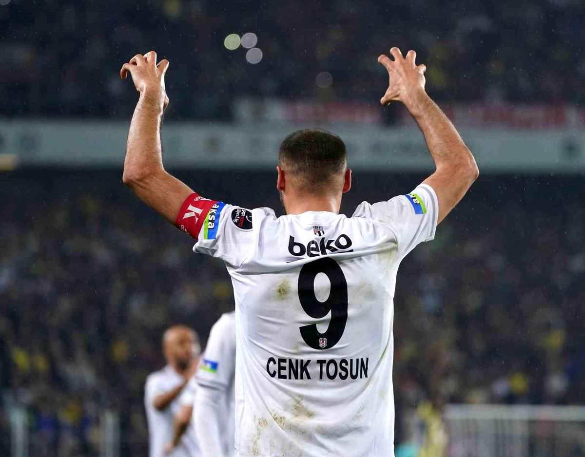 Cenk Tosun, Galatasaray'a karşı seri peşinde