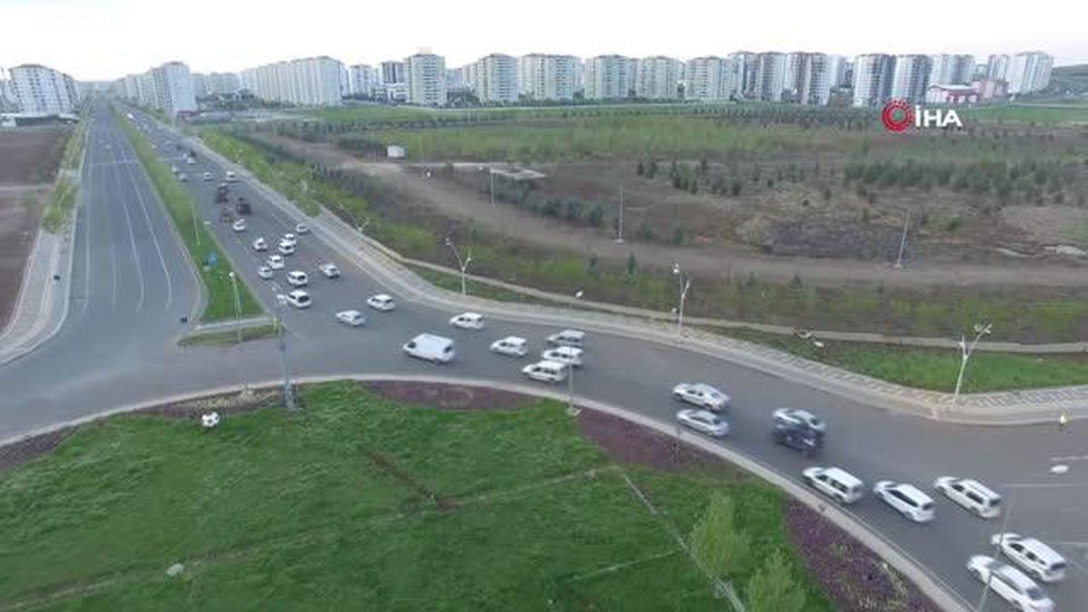 Diyarbakır'da PKK/KCK'ya yönelik operasyonlarda gözaltına alınan şüphelilerden 29'u tutuklandı